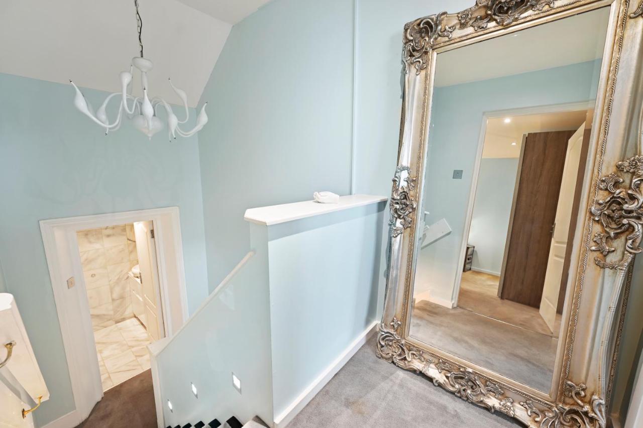 Hampstead Opulence Apartment - Luxurious Split Level Property London Exterior photo